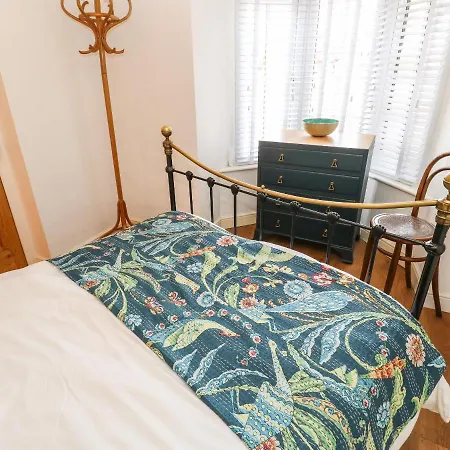 بيت للعطل Old Wool Shop